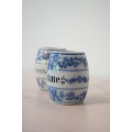 Par de botecitos para especias de porcelana