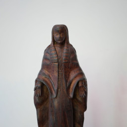 Virgen Maria de madera