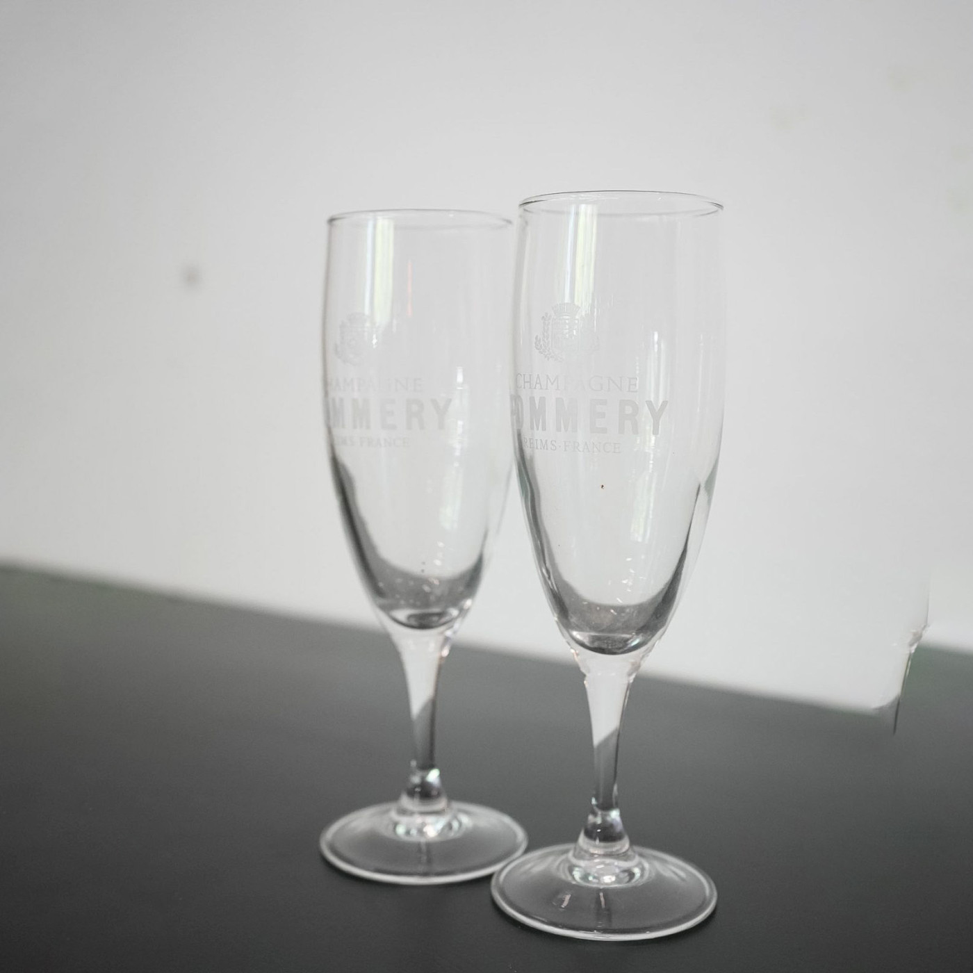 Copas de cristal marca Champagne Pommery - 2 unidades