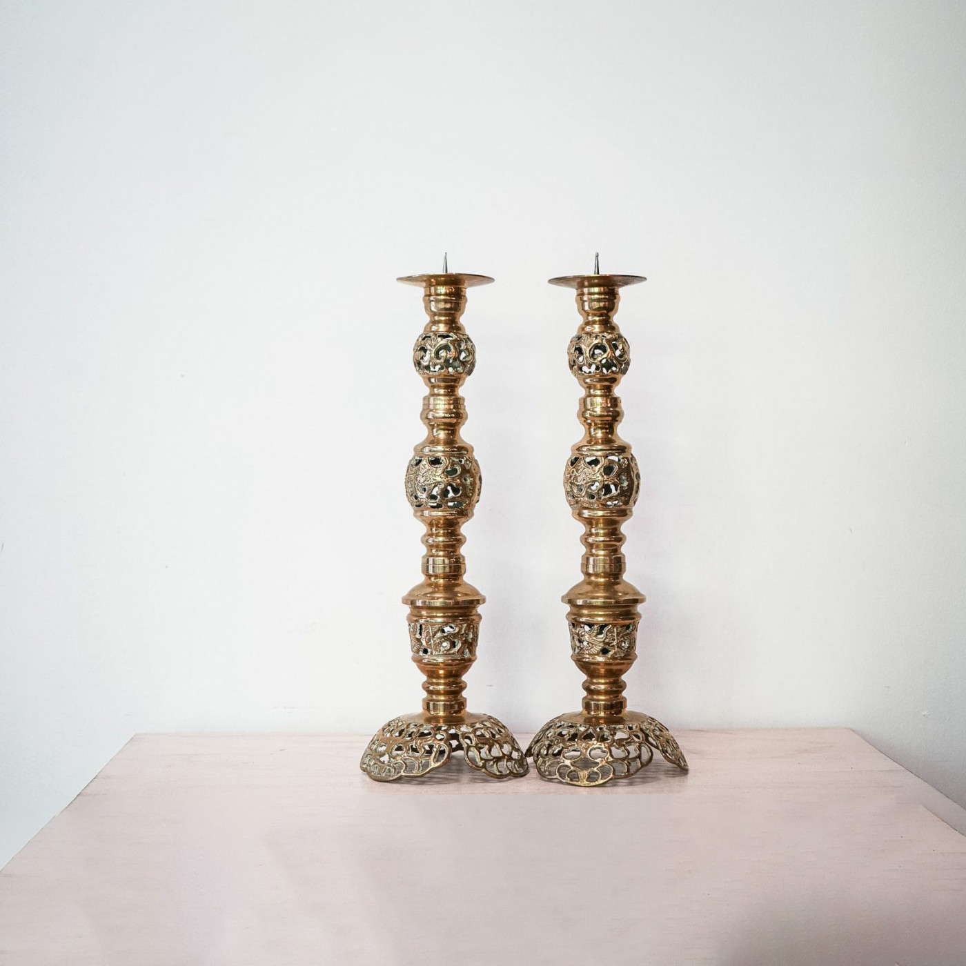 Candeleros de bronce