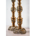 Candeleros de bronce