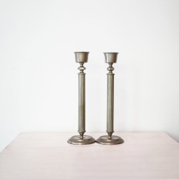 Candeleros de bronce