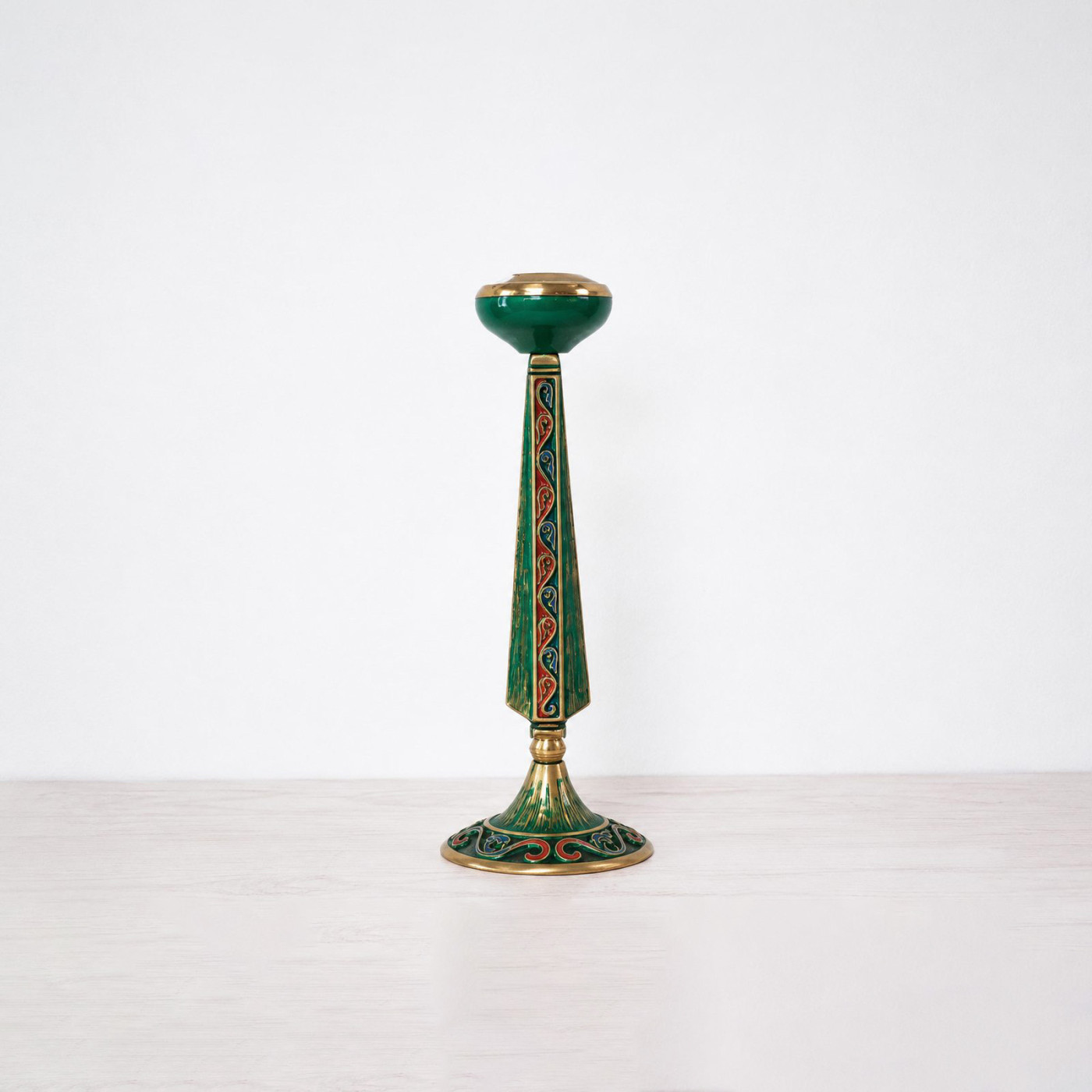 Candelero de bronce