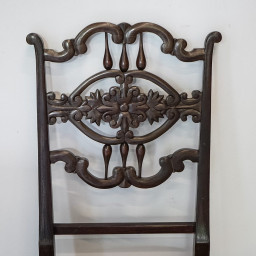 Silla estilo Alfonsino